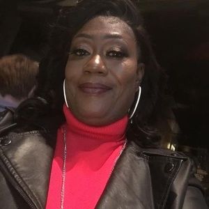 Meet your Posher, Priscilla